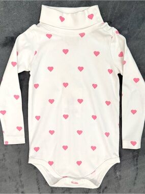 The Beaufort Bonnet Company White Turtleneck Bodysuit with Hot Pink Hearts